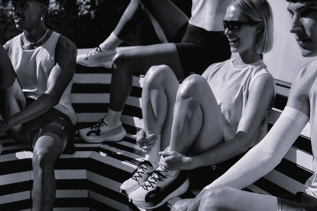 fw25-marathon-pr-mood_still-group-cloudboom_max_bw